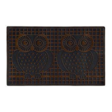 Rubber door mat with owls