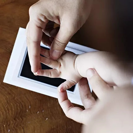 Ruhha baby's hand/footprint 20586