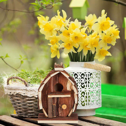 Rustic decorative birdhouse