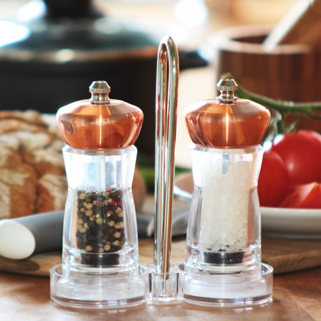 Salt and pepper mill