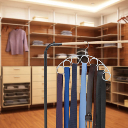 Scarf holder with 7 rings