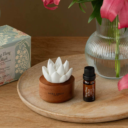 Scented Flower Diffuser – Ceramic, Glass, Wood