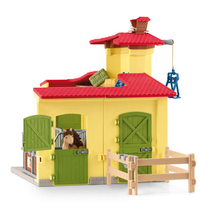 Schleich Farm World Playset Pony Box With Iceland Pony Stallion