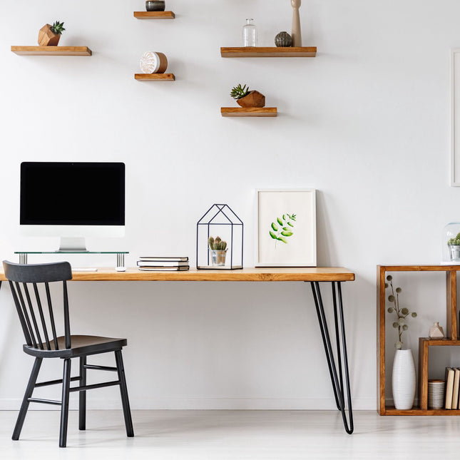Screen stand in glass