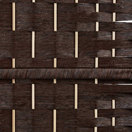 Screen wall with 4 panels