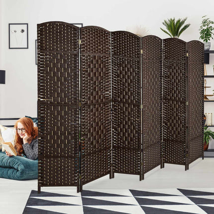 Screen wall with 6 panels