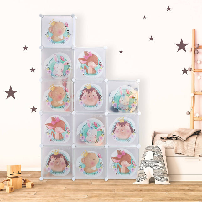 Screw-free children's shelves with clothes rails