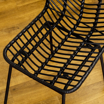 Set of 2 dining chairs in black rattan with backrest