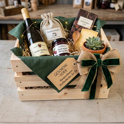 Set of 3 Stackable Pine Wooden Crates, 25x40x30 cm