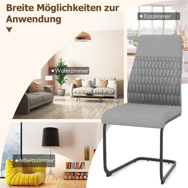 Set van 4 grijze eetkamerstoelen zonder armleuningen met hoge rugleuning.