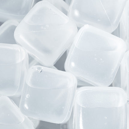 Set of 50 reusable ice cubes