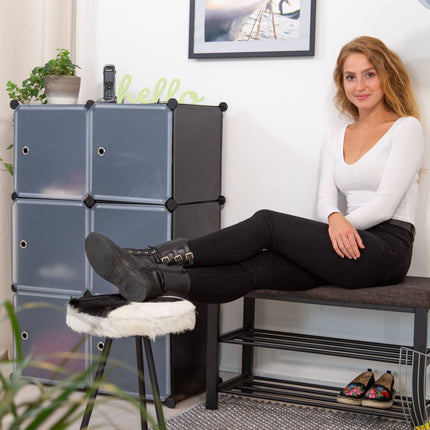 Shelf system with 6 doors