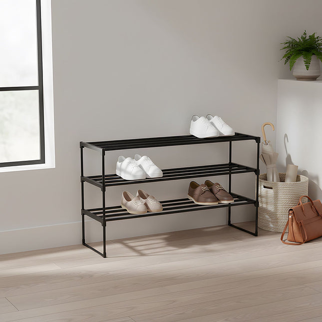 Schoenenrek, stapelbaar metalen frame met plastic planken