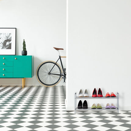 Shoe shelf with 2 levels