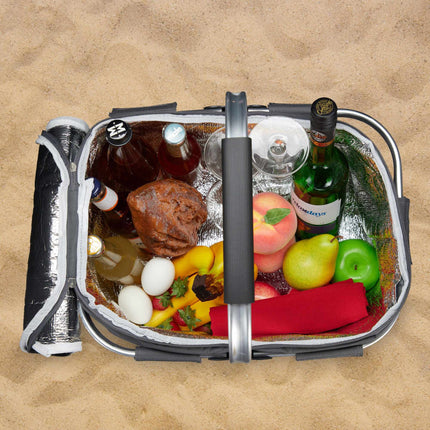 Shopping basket with cooling function