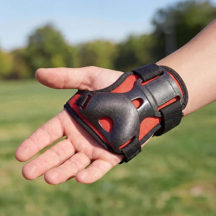 Skate Protective Gear Set, Wrist Elbow Knee, Red M