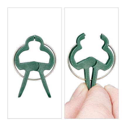 Small plant clips in a set of 120