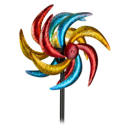 Solar cell-based wind turbine for the garden