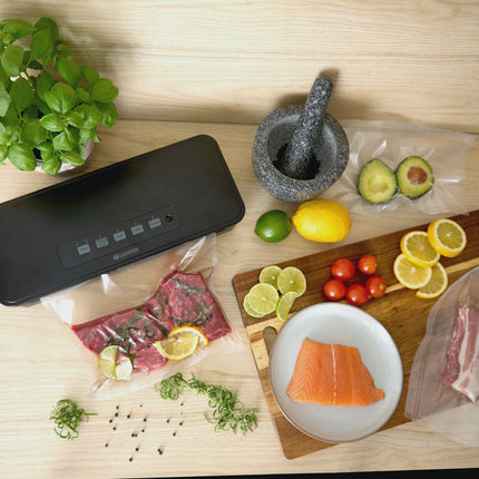 Sous Vide Kit with Vacuum Sealer and 4 Rolls