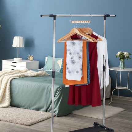 Space-saving wooden hanger set of 5