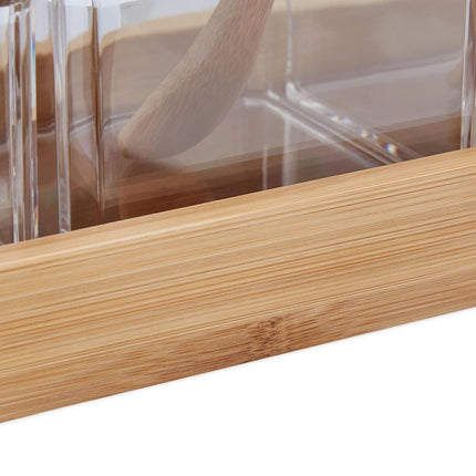 Spice container with spoon and lid