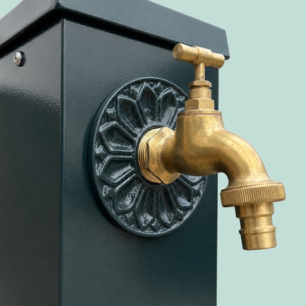 Square Green Garden Water Fountain Column