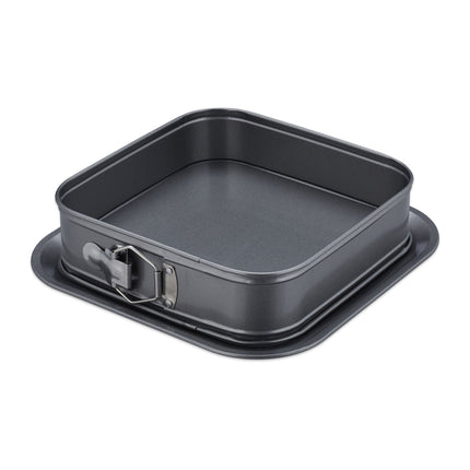 Square spring form with leakage protection