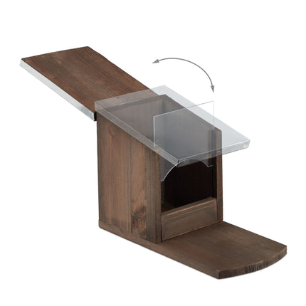 Squirrel feeder Metal roof