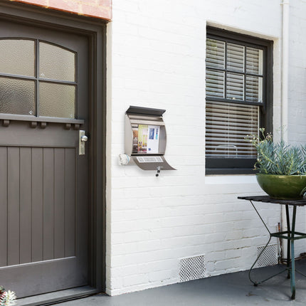 Stainless steel mailbox with magazine compartment