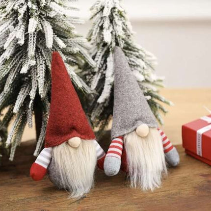 Standing gnome - set of 2 pcs. S17238