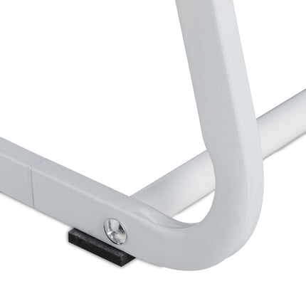 Standing towel hanger in metal
