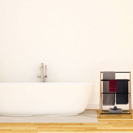 Standing towel rail with shelf
