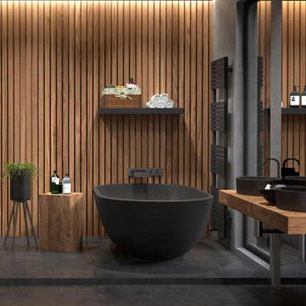 Storage basket in brown bamboo