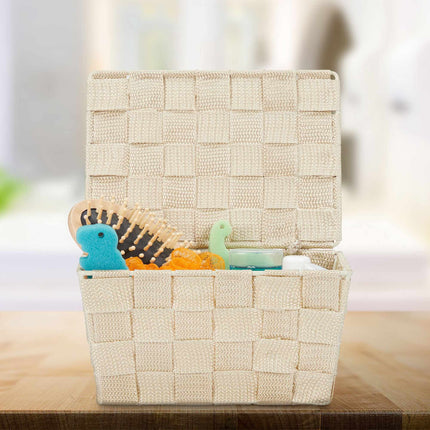 Storage basket with lid