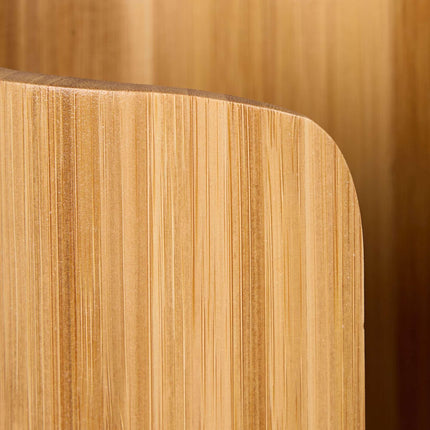 Storage of toilet rolls in bamboo