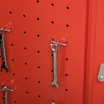 Lockable red steel suitcase with handle