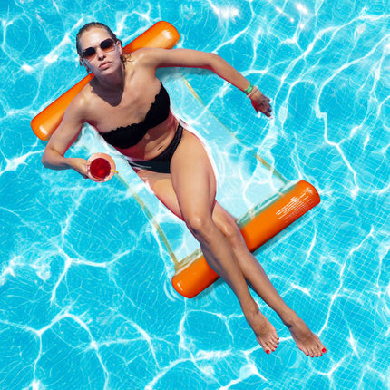 Swimming hammock with net