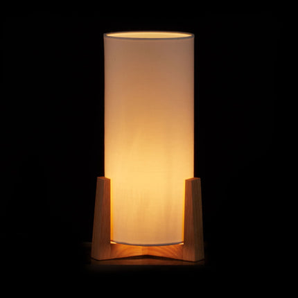 Table lamp with wooden base