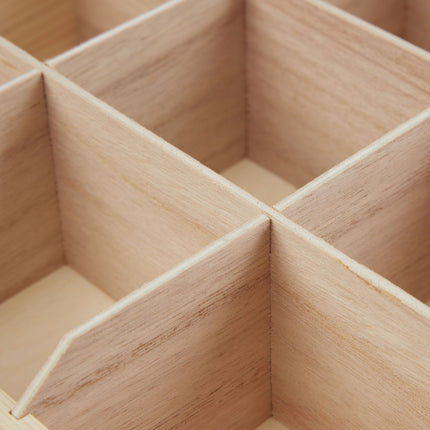 Tedosa in wood with 12 compartments