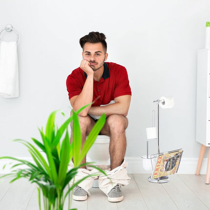 Toilet seat with magazine holder