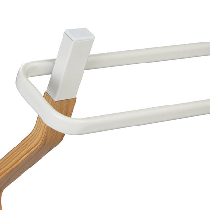 Towel hanger with 2 rails