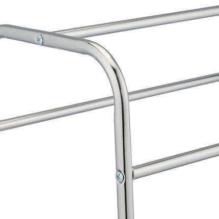 Towel rack with shelf