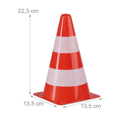 Traffic cone set in 10