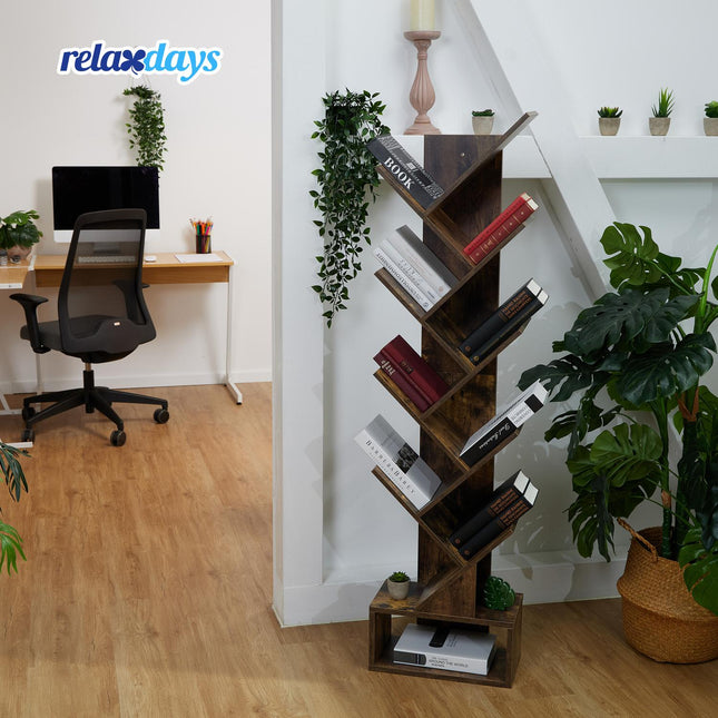 Tree-shaped bookshelf