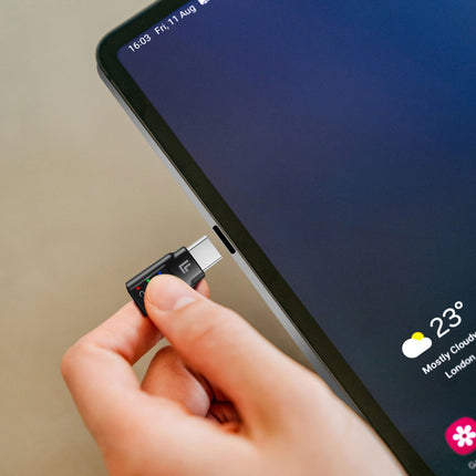 USB-C 3.5mm audio adapter with DAC and EQ