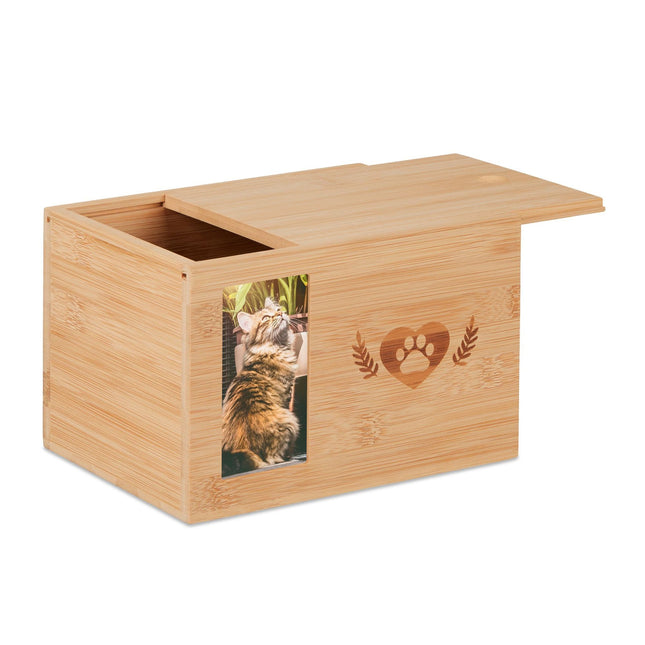 Urn in bamboo for pets