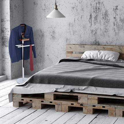 Valet stand with shelf