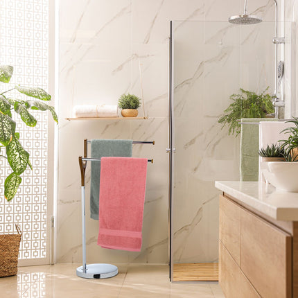 Vertical towel rail