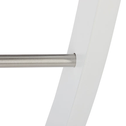 Wall-mounted towel rail