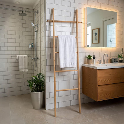 Walnut Towel Ladder, 5 Rungs, Natural Finish